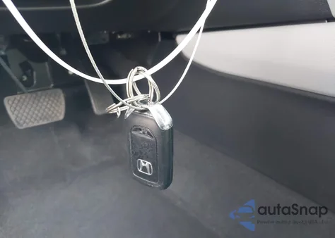 2018 Honda Accord Lx z USA, uszkodzony, nr VIN 1HGCV1F15JA239948